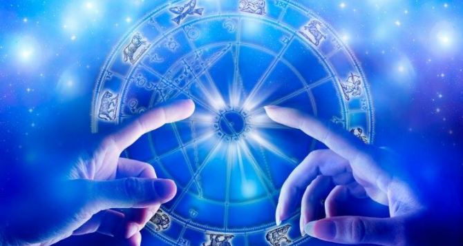 Пять знаков Зодиака, которых ожидают перемены в личной жизни из-за аномального Полнолуния 21 июля