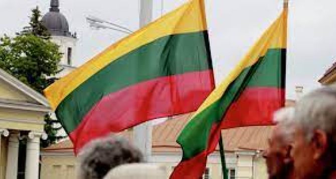 Статистика показывает что идет массовый отъезд украинцев из Литвы. Мнение беженцев о своем положении в этой стране