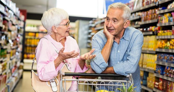 Немедленно делайте запасы супермаркеты готовятся переписать цены на продукты дешевле не будет