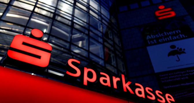 В Германии мошенники пытаются обмануть клиентов банка Sparkasse, в котором обслуживаются многие украинские беженцы