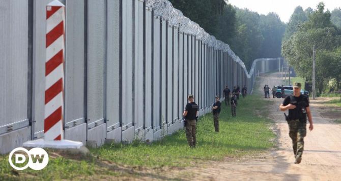 Польша решила ограничить право на предоставление временного убежища для одной категории беженцев