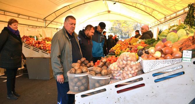 В Украине продолжают дорожать популярные овощи Стоимость некоторых из них заметно взлетела