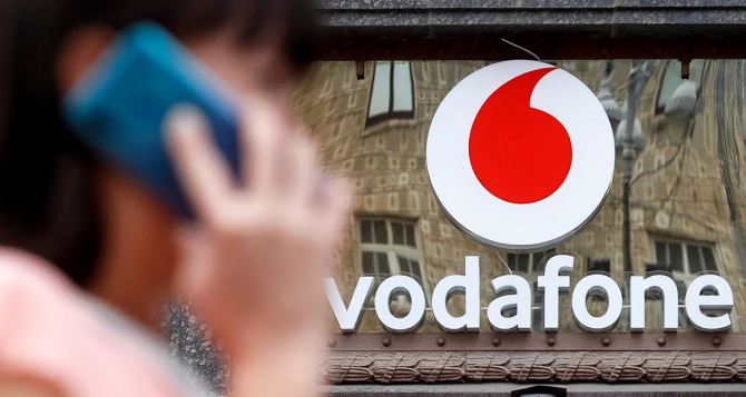 Касается всех абонентов Vodafone за границей теперь звонить можно во всех странахЕС