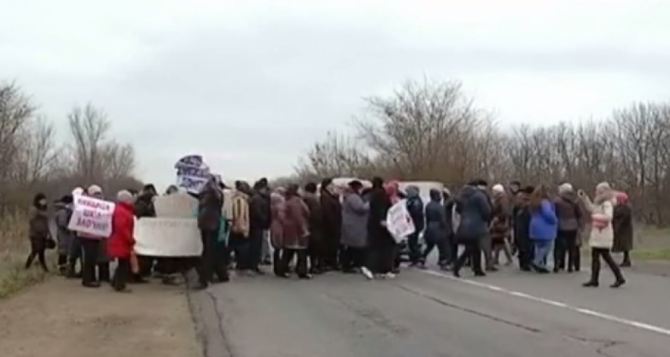 Селяне в Харьковской области будут перекрывать дорогу в знак протеста