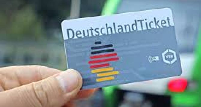Украинцам в Германии кто имеет Deutschlandticket нужно опасаться нового вида мошенничества