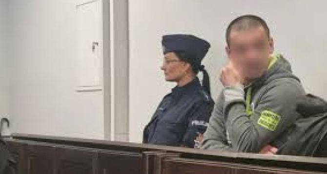 Украинца убившего жену и двоих детей, осудили в Польше