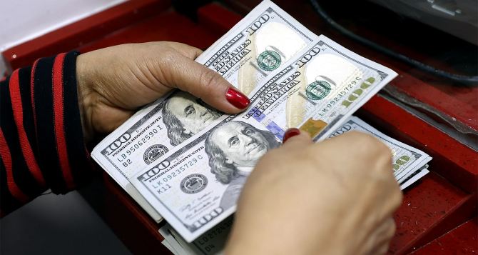 Курс валют на  червня  року оголошено