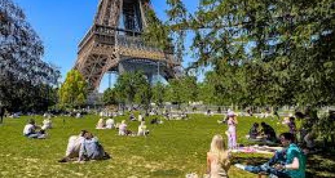 Украинцам станет лучше дышать во Франции С сегодняшнего дня французы обогнали немцев в заботе о здоровье людей