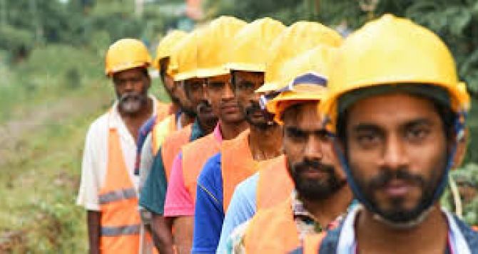 В Германии решили поблагодарить гастарбайтеров за то что они сделали для развития страны