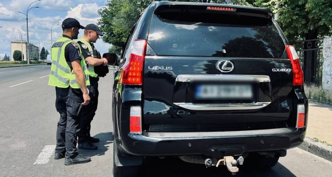 Штраф  грн после возможно лишение прав на год Рада готовит жесткие изменения в ПДД