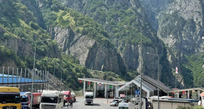 Пятеро украинцев объявили бессрочную голодовку