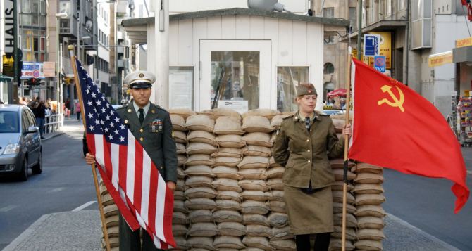 Это будет как в Восточном и Западном Берлине Новая версия возможных мирных соглашений междуРФ и Украиной