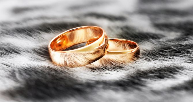 Таинственный обряд в Медовый Спас на замужество который работает