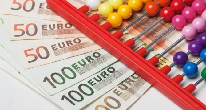 Новая идея в Германии не платить пособия беженцам просто так а давать как беспроцентный кредит