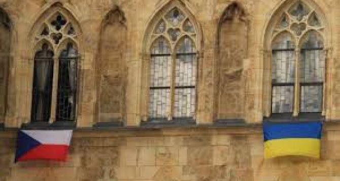 Украинский вопрос как важный аргумент в борьбе за любовь избирателей в Чехии