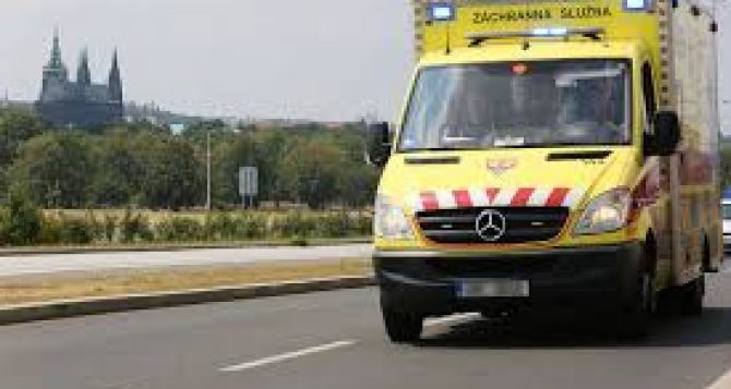 Даже украинец нажатием одной кнопки может вызвать экстренную медицинскую помощь в Чехии