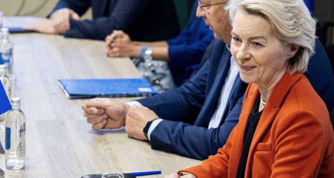 ЕС оплатит Литве слежку за поездами из Калининграда Двумя поездами