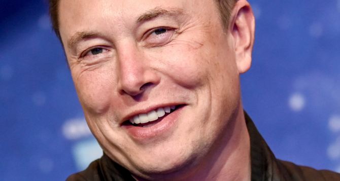 Tesla заплатит Маску  триллион долларов