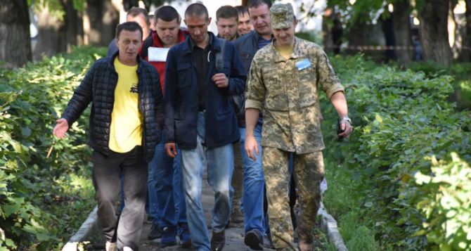 ВЛК отменят и отпустят домой через  минут Воинские части откажутся принимать мобилизованных