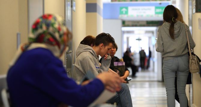 Пять фраз которые помогут вам не стоять в очереди в поликлинике Так делает элита