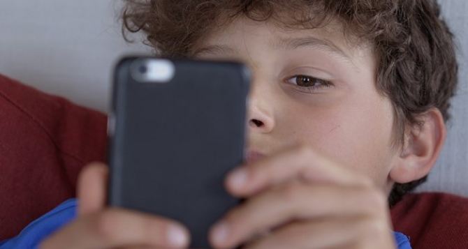 Подростки не отвечают на телефонные звонки Инструкция для родителей и бабушек в эпоху мессенджеров