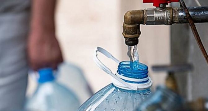 Страны с крупнейшими запасами пресной воды Инфографика