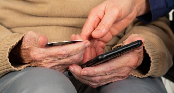 Как защитить свои деньги от карманников  Никогда не знаешь что может произойти