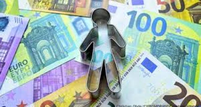 Еще жестче нужно поступать с беженцами за отказ выходить на работу Так предлагают делать сотрудники центров трудоустройства в Германии