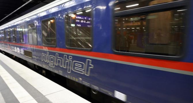 В Германии планируют отменить популярный международный поезд В чем причина