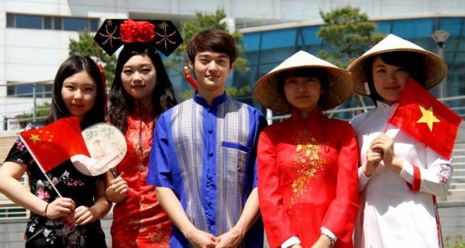 В столице Германии пропали больше т  вьетнамских студентов