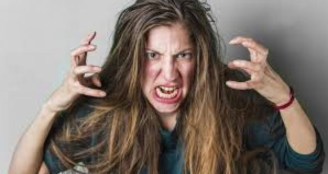 Не материтесь в Германии Украинку будут судить за ругань матами