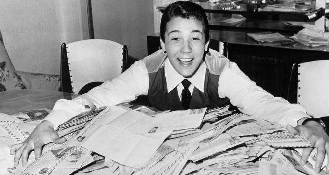 Из СССР он ежедневно получал  мешков писем Сегодня исполняется  лет итальянскому певцу чей ангельский голос покорил мир