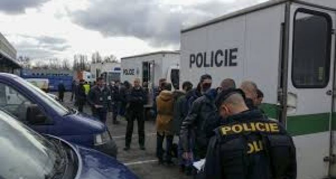 Чешская полиция провела очередной рейд на иностранцев Какие результаты