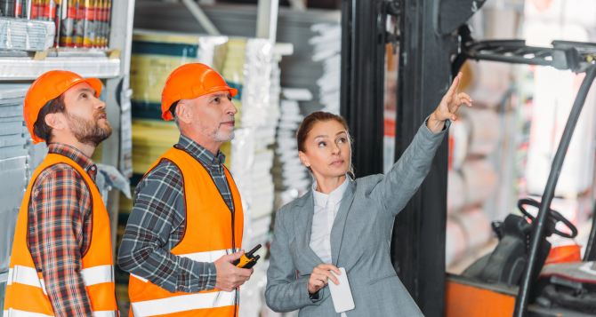 В Польше наблюдается новая тенденция украинцев работающих в стране становится меньше а узбеков больше