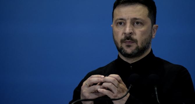 Зеленский выбирает нового главу Офиса президента из  кандидатов Кто они и почему до среды никому из них не светит