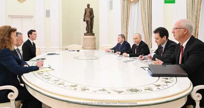 Переговоры Путина и Уиткоффа в Москве. Первый комментарий Ушаков ошарашил всех