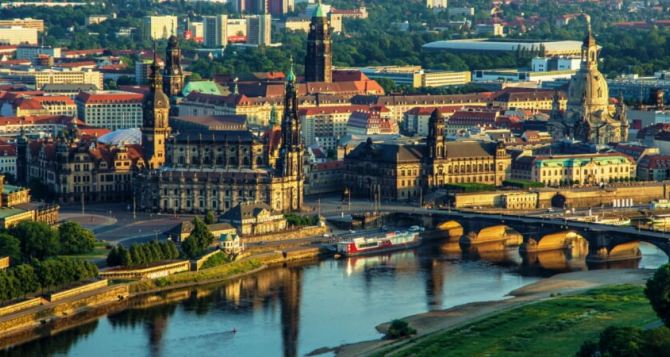 Сообщение от посольства Украины в Германии о выездном консульском обслуживании в Саксонии