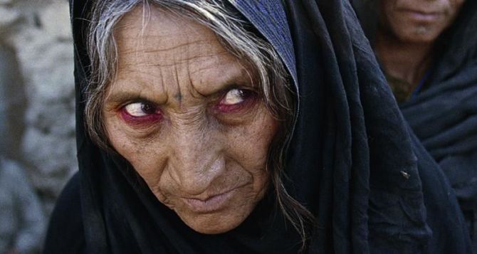 Корисна порада не робіть цього  грудня щоб уберегтися від лихого ока