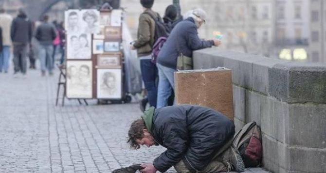 В Чехии не будет работать Клиентский центр по предоставлению информации иностранцам и линия по вопросам временной защиты