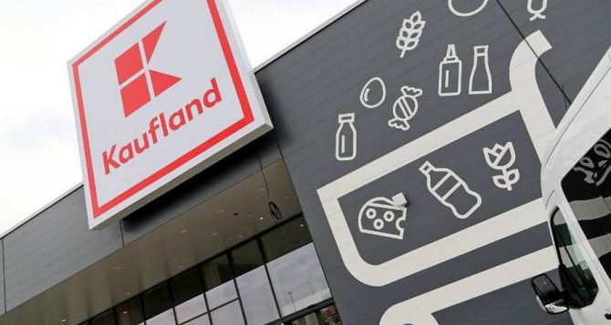 В крупной сети супермаркетов декабря покупателей могут ожидать большие очереди работники супермаркетов объявили забастовку