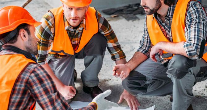 Как немцы относятся к мигрантам на работе и в быту Какие перспективы у украинцев в Германии