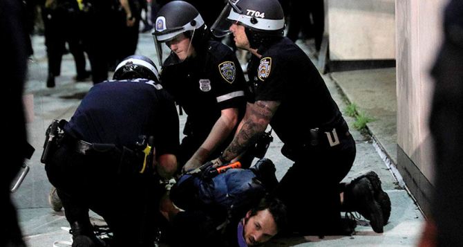 Не хороший рейтинг по украинцам опубликован в США накануне визита президента Зеленского