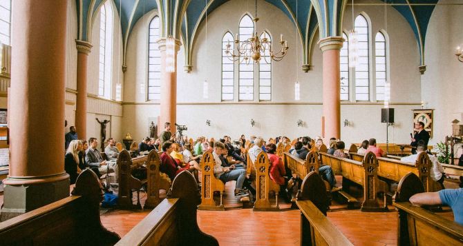 Трамп пугает Германию а немецкая церковь на этом зарабатывает За что и у кого берут церковный налог