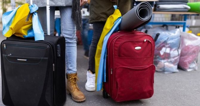 Как украинцам получившим временное убежище в одном из регионов Германии осуществить переезд в другую федеральную землю