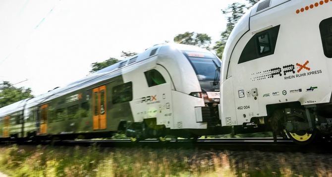 Диверсия на железной дороге в Германии Машинист регионального поезда спас  пассажиров Движение в федеральной земле Северный РейнВестфалия парализовано