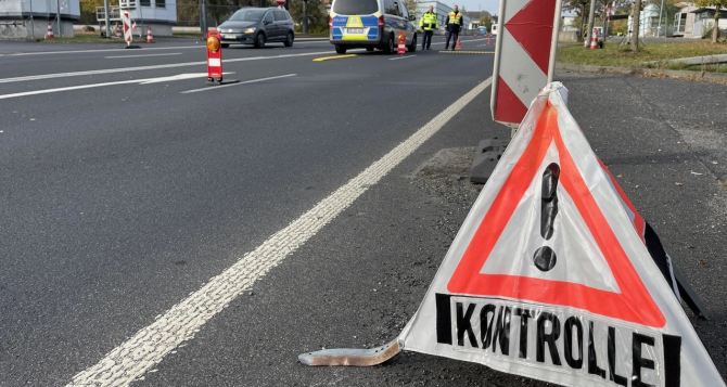 Инцидент с украинскими гражданами на переходе Ширндинг Всем кто едет из Чехии в Германию