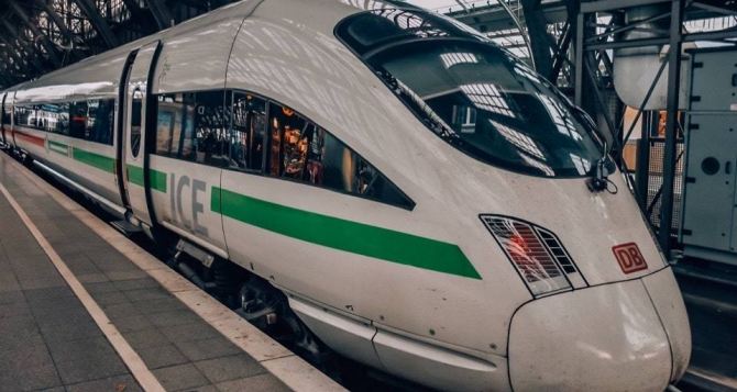 Deutsche Bahn отменяет железнодорожное сообщение между двумя городами Германии на длительный период