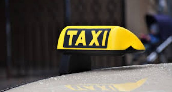 С апреля больным в Германии не получится добраться до больниц на такси Что изменилось в одной из земель