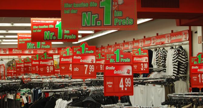 Популярный сетевой магазин будет закрывать свои отделения по Германии