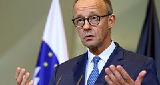 Канцлера Германии Фридриха Мерца нелюбит рекордное колличество немцев